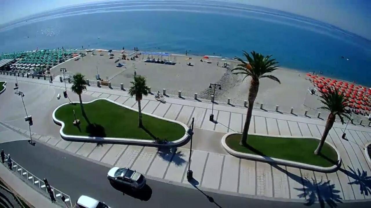 Hotel Mediterraneo Roccella Ionica Exteriér fotografie