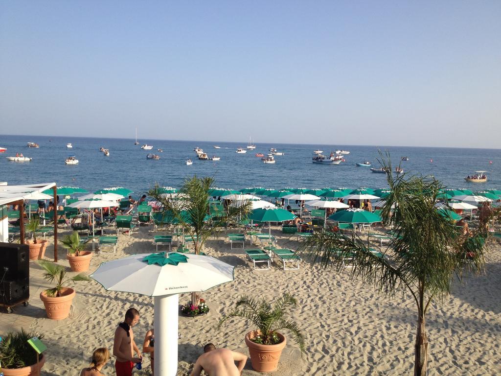 Hotel Mediterraneo Roccella Ionica Exteriér fotografie