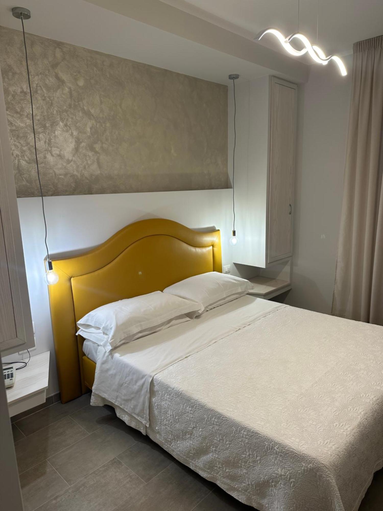 Hotel Mediterraneo Roccella Ionica Exteriér fotografie