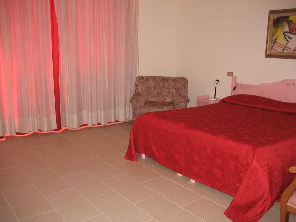 Hotel Mediterraneo Roccella Ionica Exteriér fotografie